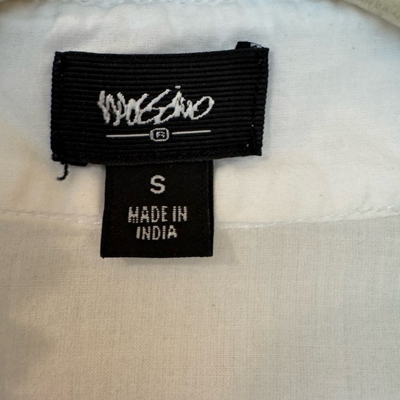 White Ruffled Button-Front Blouse - Picture 3 of 4